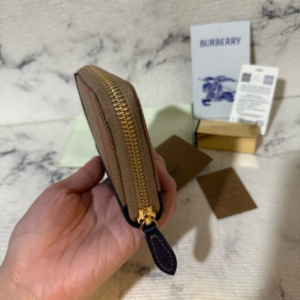 Burberry Check Canvas Navy Blue Zip Around Wallet - Picture 8 of 17